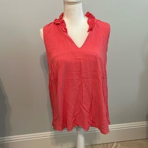 Sleeveless ruffled top